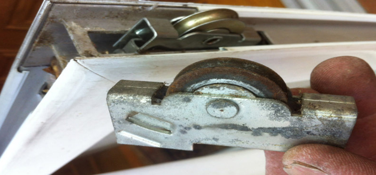 screen door roller repair in Citrus
